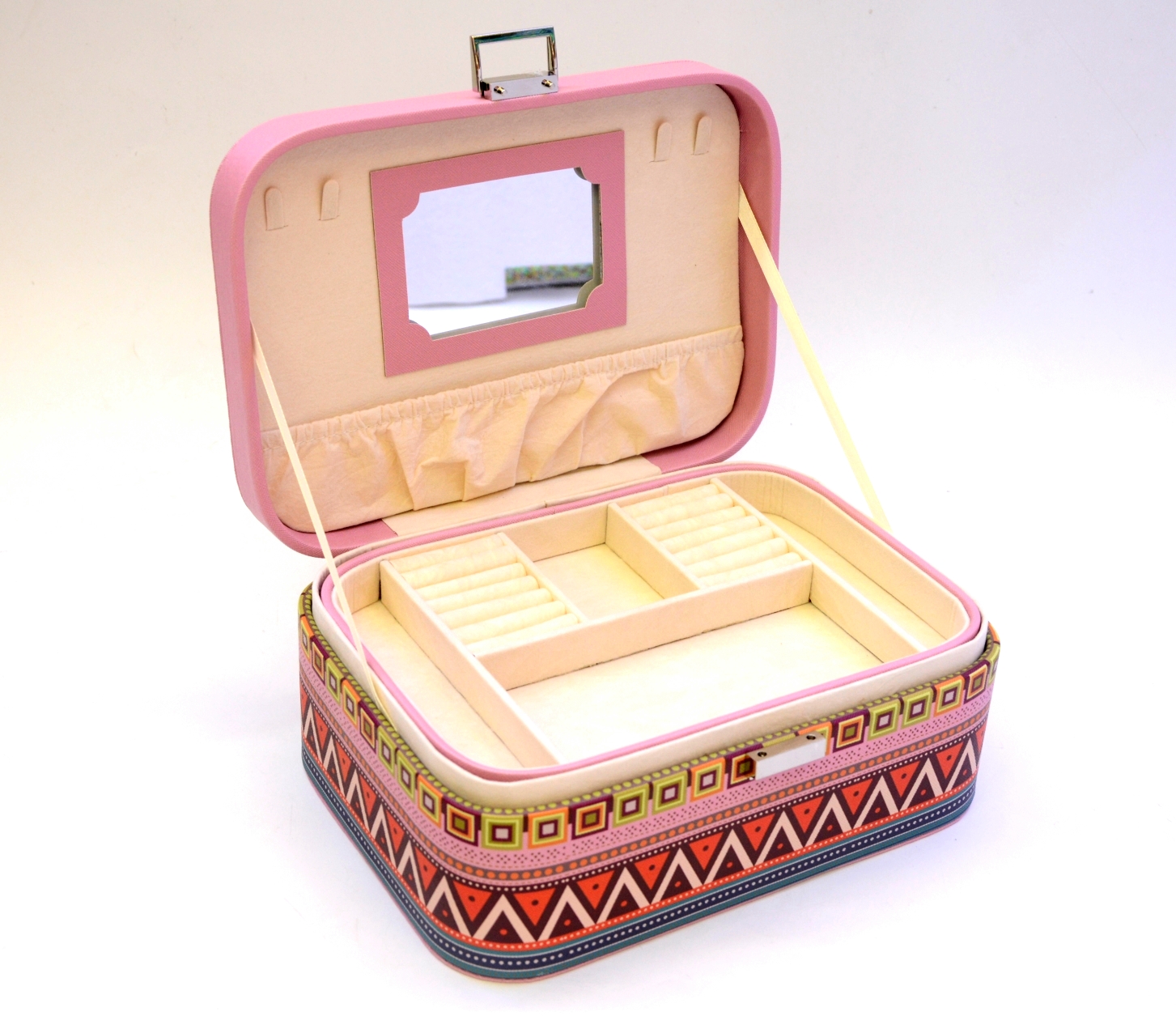 Earrings, necklaces, vintage jewelry boxes, Bohemian style handbags, high-capacity travel portable jewelry bags