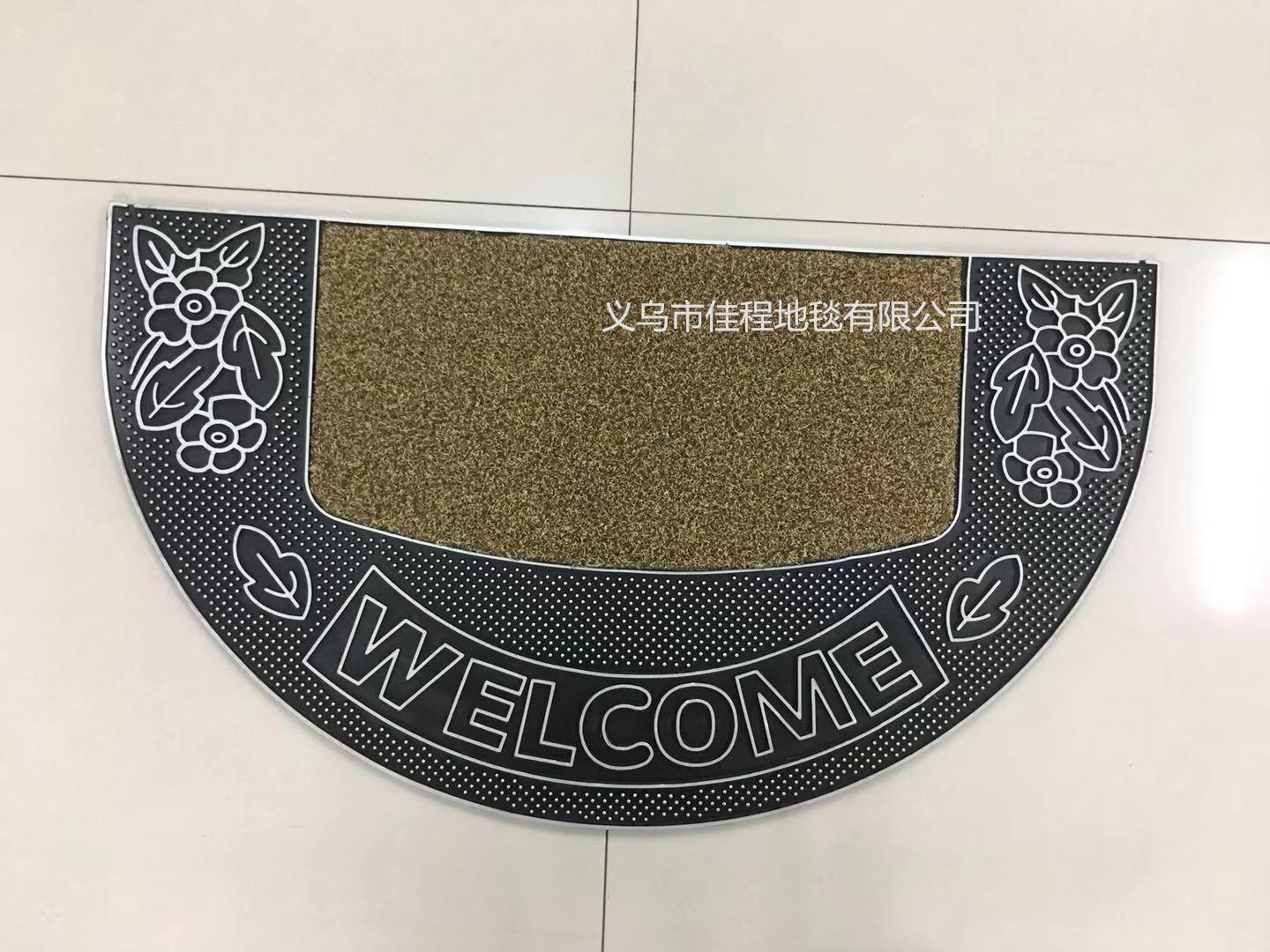 New lawn injection molded mat, door mat, floor mat, entrance injection molded foot mat, lawn mat, PVC door mat, anti-slip floor mat, 40*70cm Application Scenario