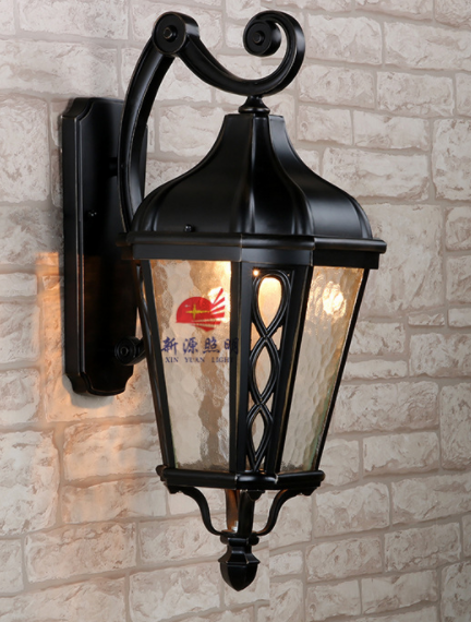 Simple European and American style rural outdoor wall lamps, all-aluminum waterproof balcony, garden, entrance, corridor and fence lamps are hanging details Picture