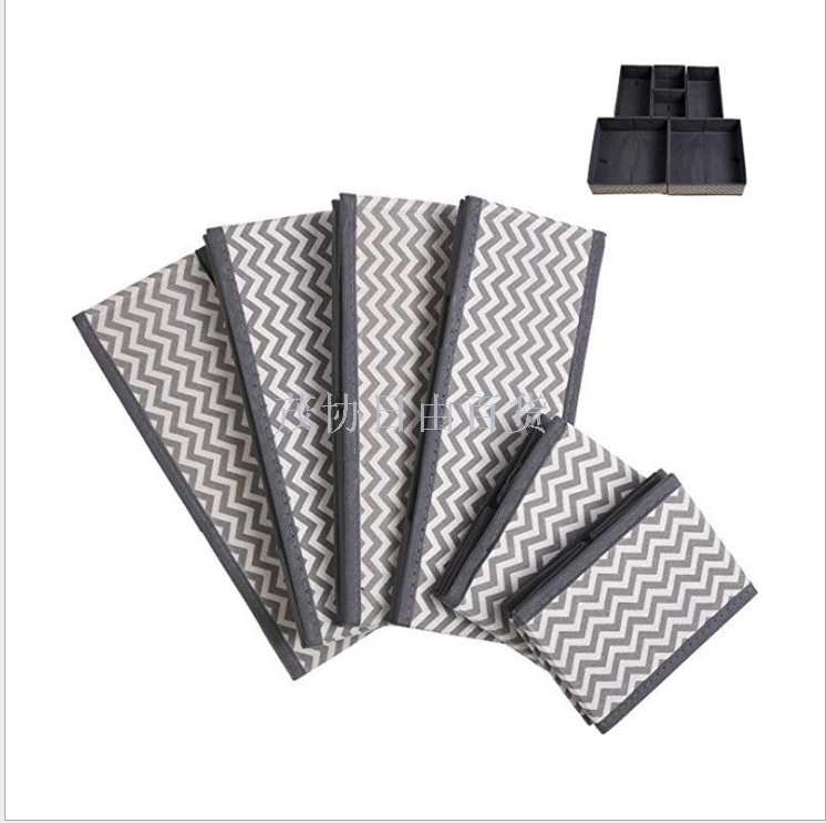 Collapsible storage box