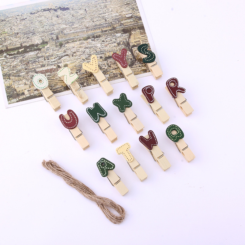 创意14个装加减乘除数字照片木夹26英文字母留言夹子挂饰带麻绳产品图