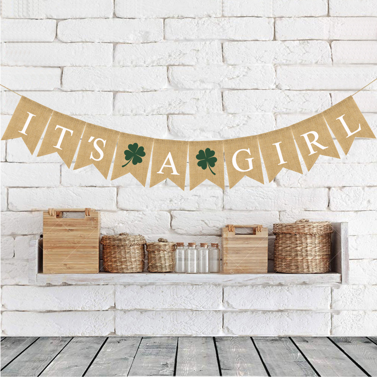 It's A Girl's Four-Leaf Clover Linen Dovetail Flag Specification drawing