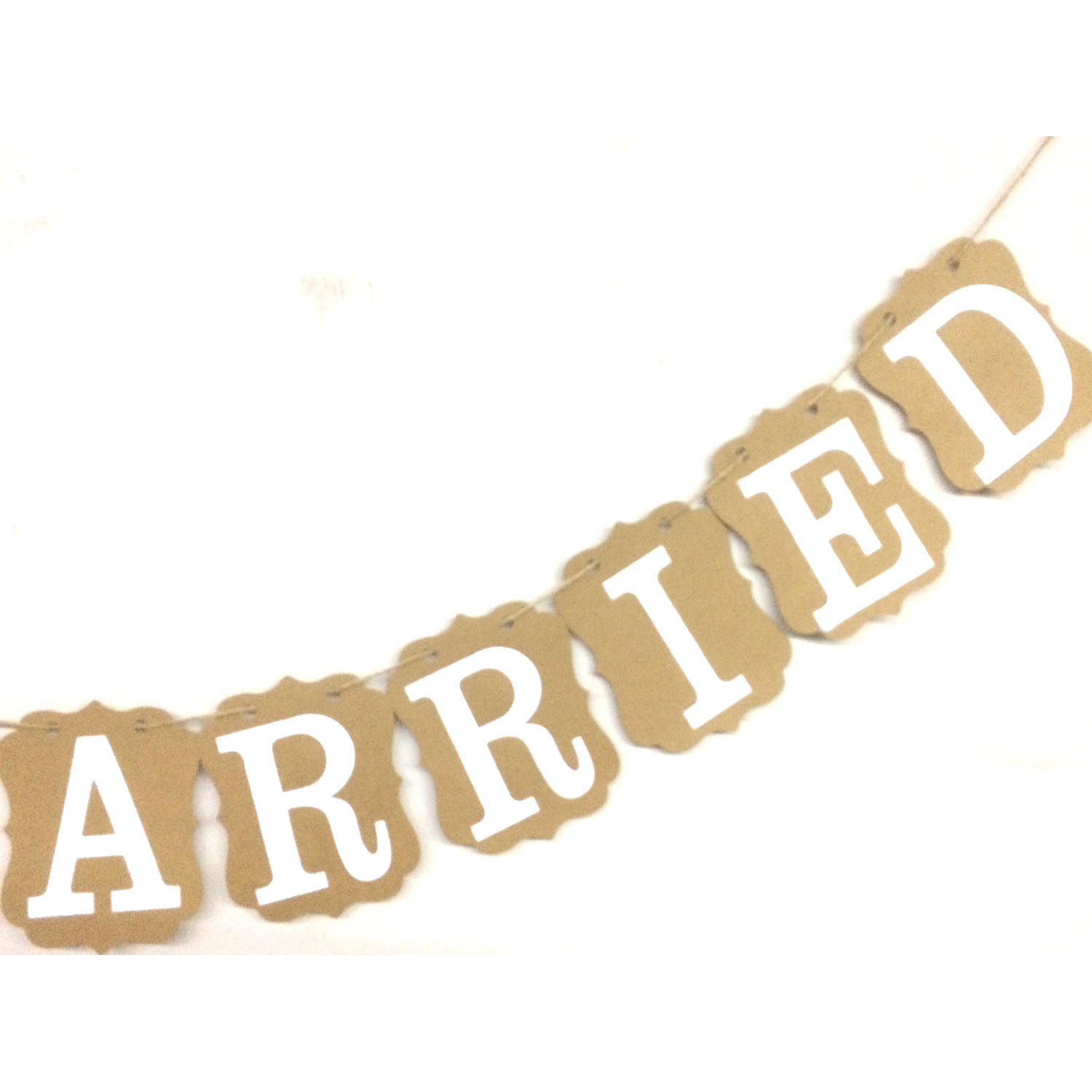 厂家直销婚礼派对装饰横幅 拉花 JUST MARRIED牛皮纸拉旗产品图