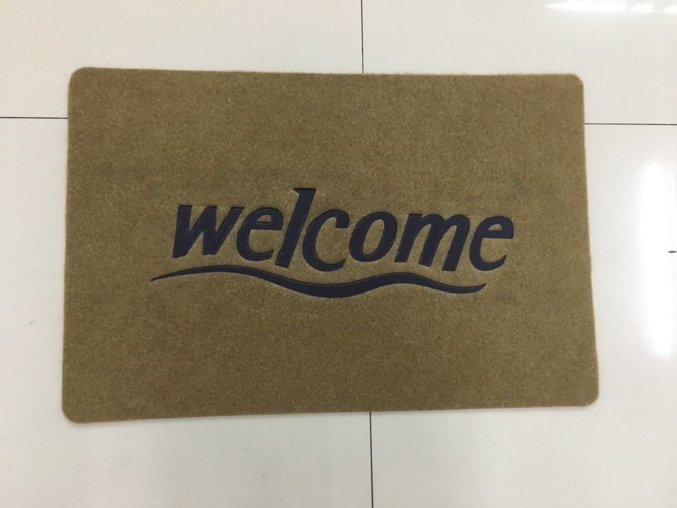 PVC base two-color rubbing mat, engraved floor mat, entrance floor mat, anti-slip floor mat, engraved door mat, English mat, 38*58cm Application Scenario