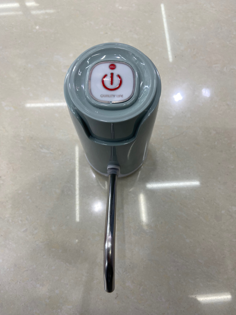 抽水器白底实物图