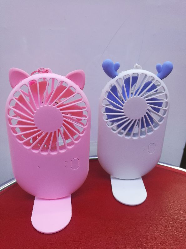 厂家直销USB小风扇充电小风扇KT猫小风扇图
