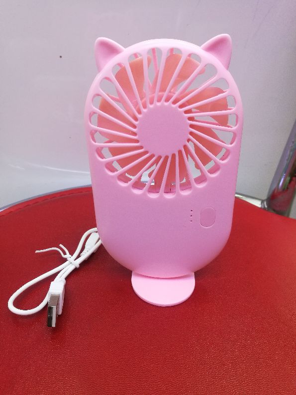 Factory direct sales, USB factory direct sales, charging mini fans, mini fans, little cat fans, little deer fans Application Scenario