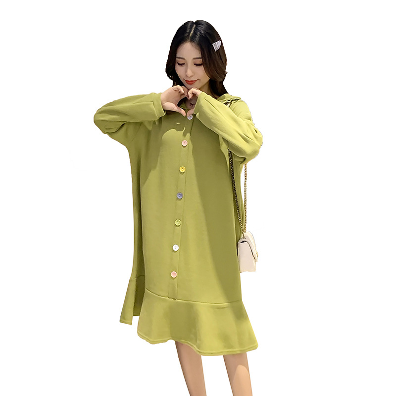 孕妇装2020秋季新款宽松舒适牛油果绿流行很仙大码桔梗连衣裙白底实物图