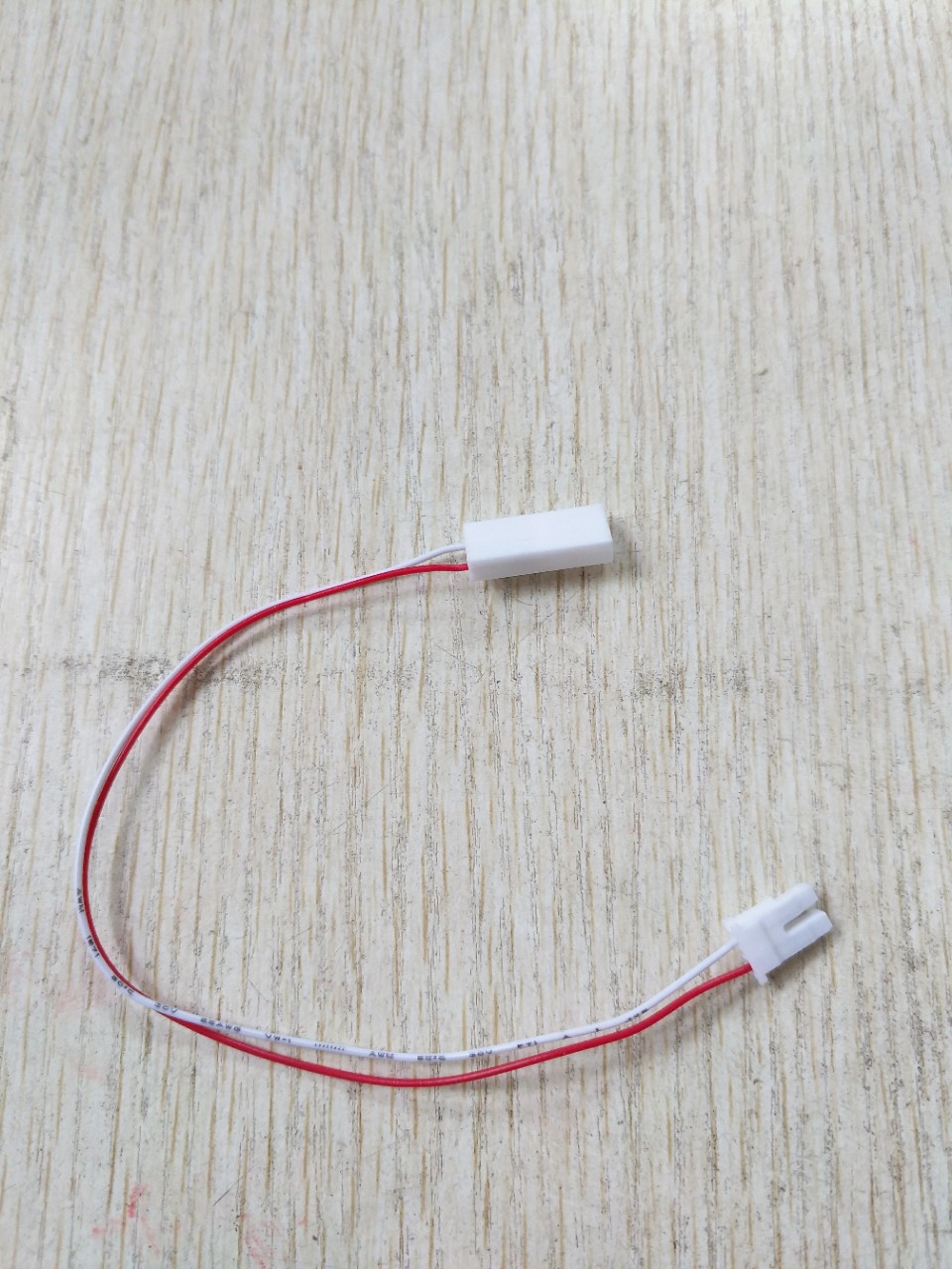 2P2.0间距工厂定制端子线电子线加工线束细节图