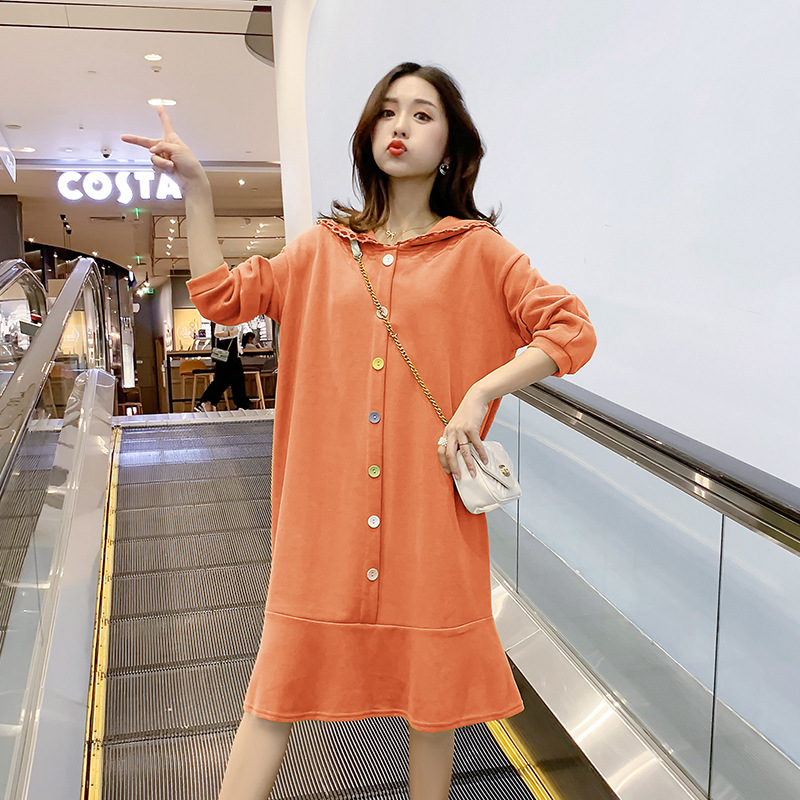 孕妇装2020秋季新款宽松舒适牛油果绿流行很仙大码桔梗连衣裙图