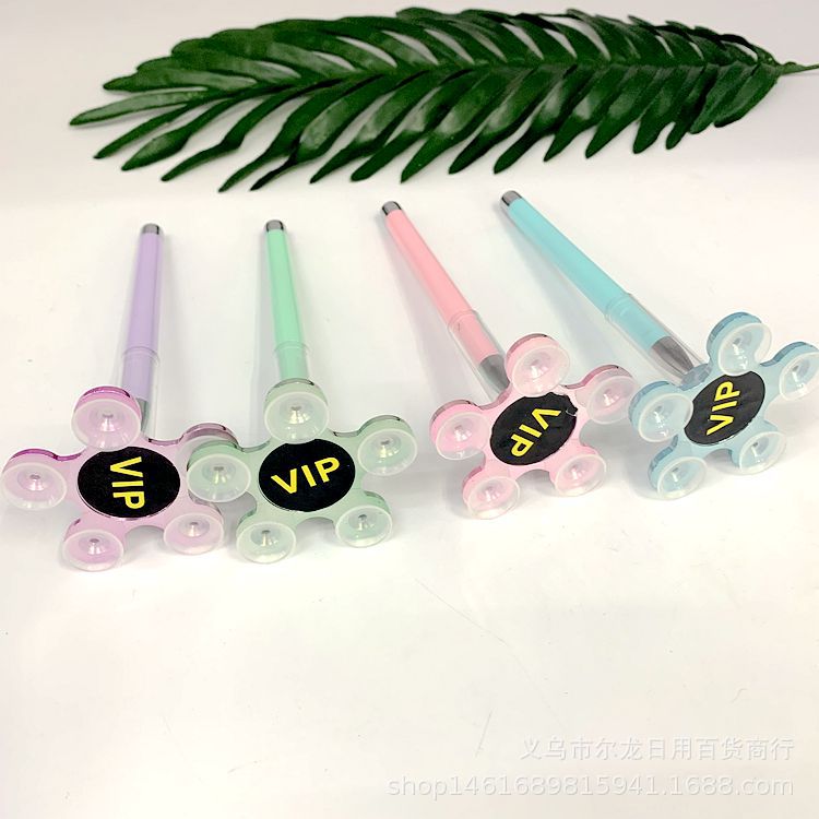 A small gift of popular suction cup stand gel pen is given, including suction cup receiving stand pen stand and student gel pen stand