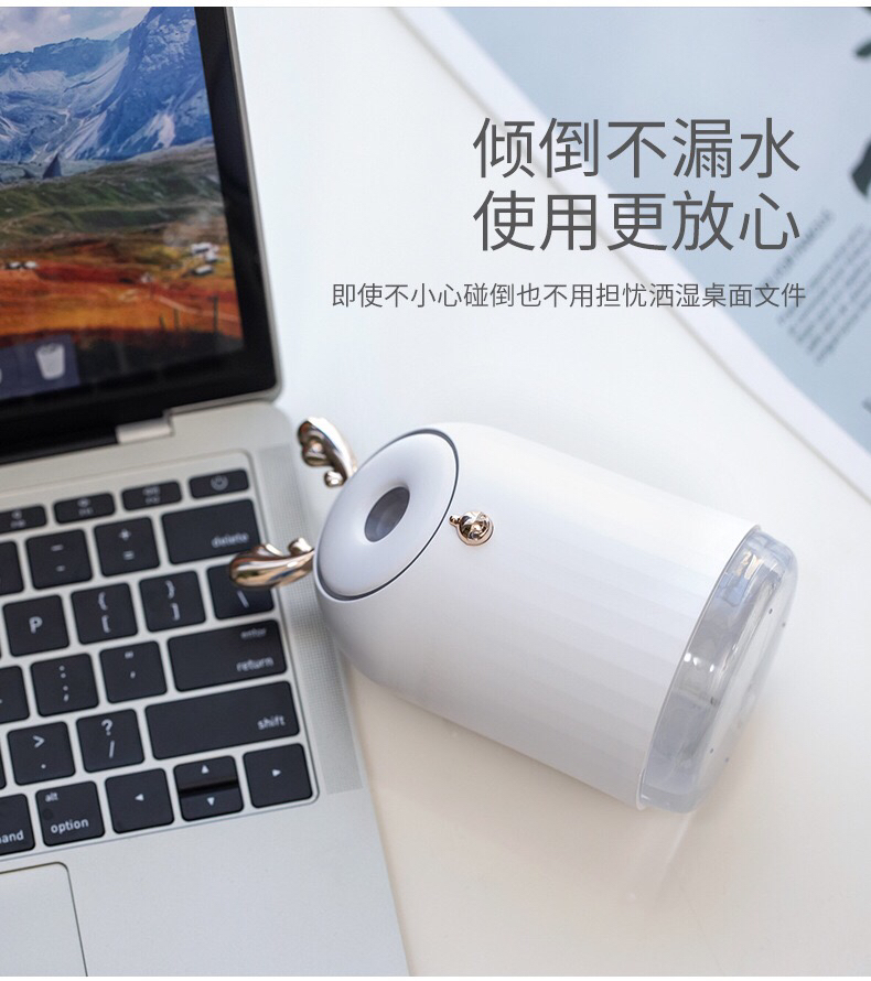 宠物智能喂养设备实物图