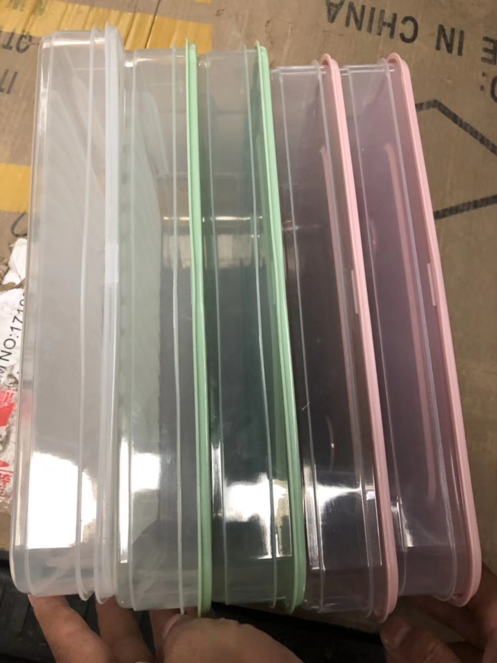 义乌好货 饺子收纳盒塑料制品铁艺衣架不锈钢制品家居用品收纳白底实物图