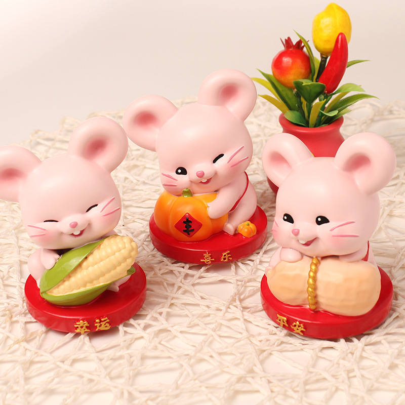 Factory wholesale rat car accessories, Rat Year mascot, creative car interior, girls' gifts, car ornaments details Picture