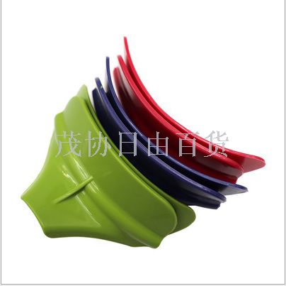 In 2018, the silicone rubber leaky kitchen round mouth flow guide, liquid flow guide and soup flow guide can be customized Application Scenario