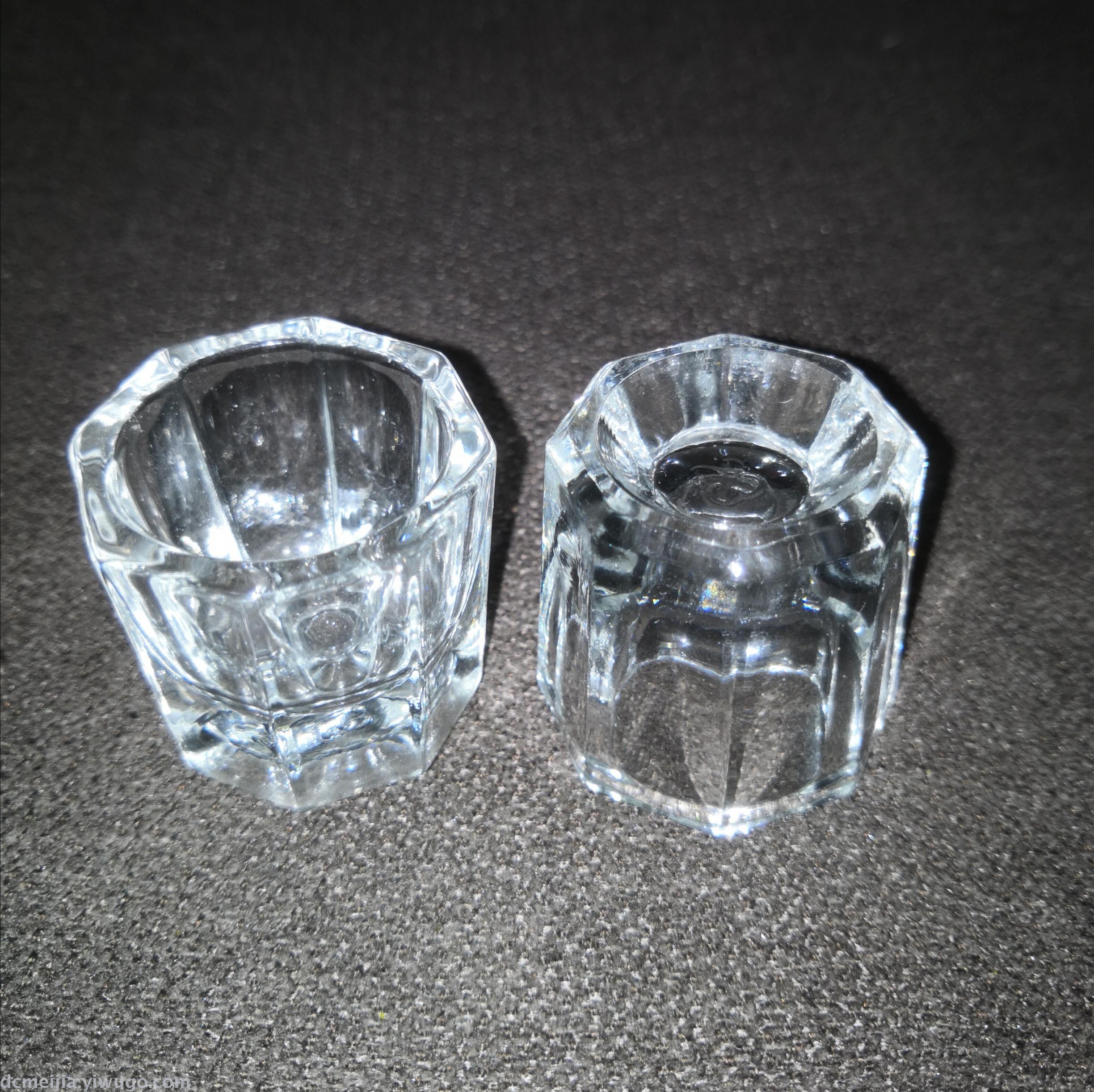 Crystal cup, nail art crystal cup, octagonal cup, crystal liquid glass cup details Picture