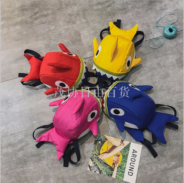 Manufacturers direct bags for children cartoon Shark kindergarten Korean backpack lostproof travel backpack