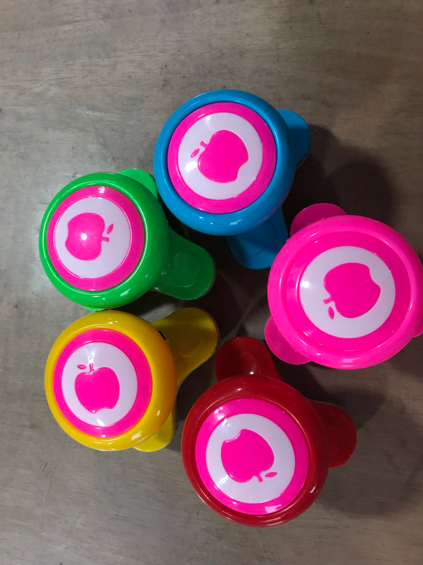 按摩器，USB迷你按摩器，三角按摩器，便携按摩器，苹果按摩器细节图