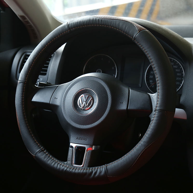 New Four Seasons car leather steering wheel cover, genuine leather hand-sewn handle cover, car interior accessories handle cover manufacturer wholesale Specification image