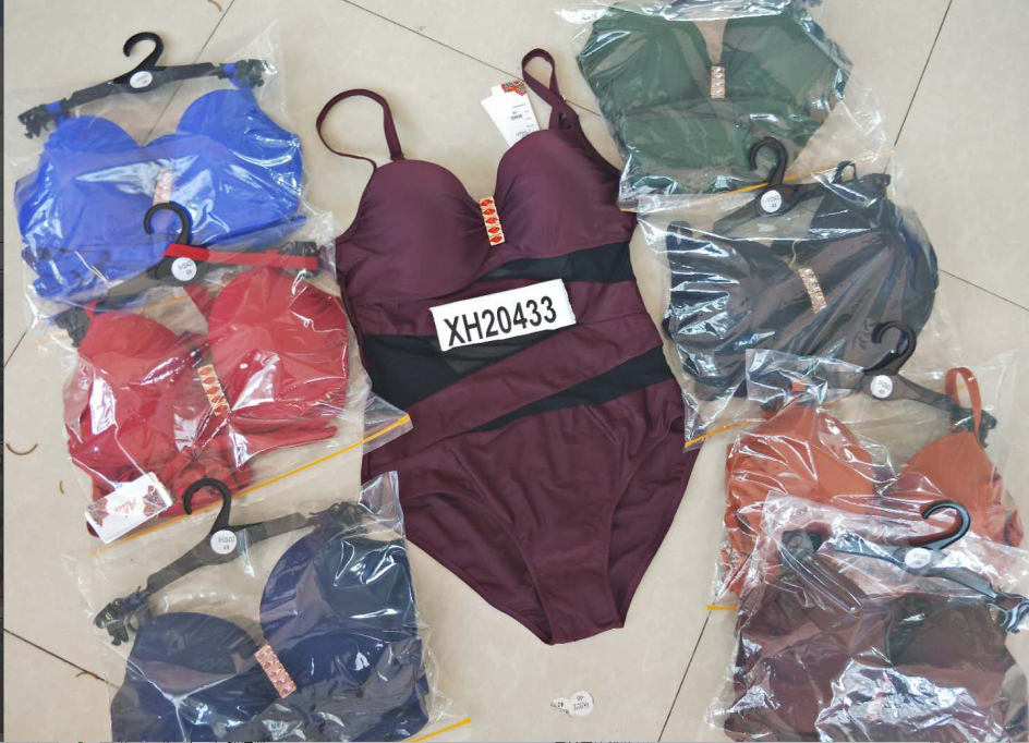 High-grade European and American large size one-piece bikini stock full figure