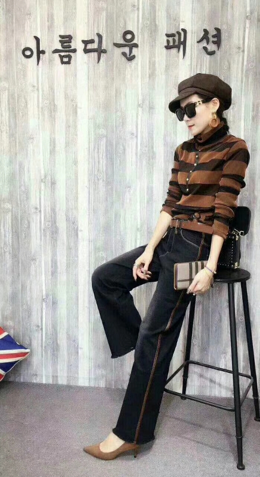 Mengjiayao Spring Edition thickened black slimming leg versatile denim flared pants details Picture