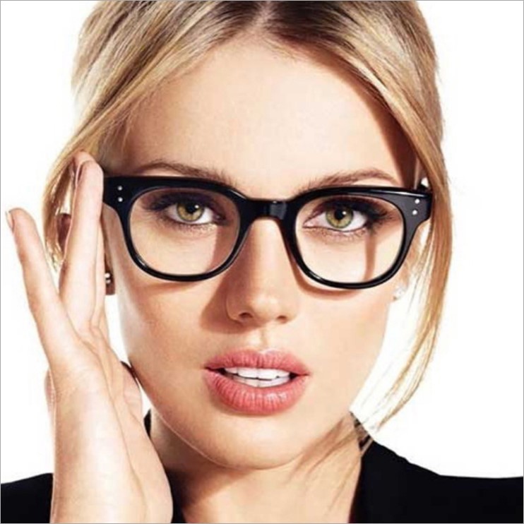 نظارات ذات مربعات مدارية ذات مربعات مدارية لنظارات نسائية وورية مقلدة، نظارات ذات مسمار متقطع من طراز 5222.