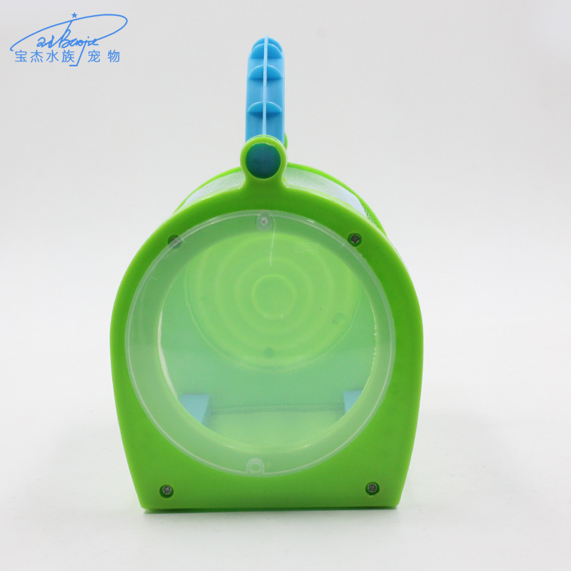 Yiwu quality products: Children's insect cages, butterfly cages, portable student experiment bird cages, observation plastic breathable insect boxes, magnifying glasses Application Scenario