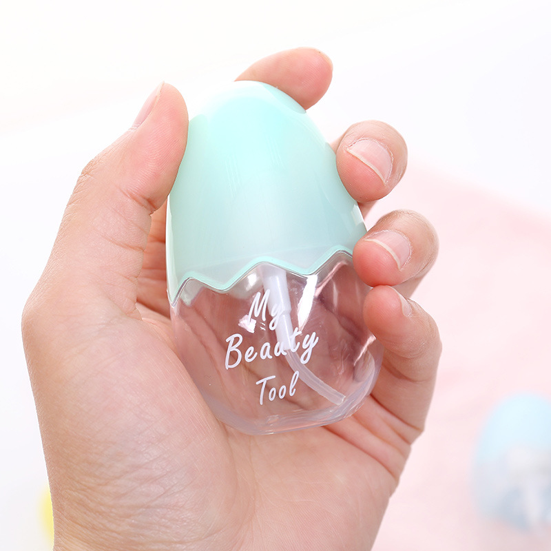 厂家批发45ML创意鸡蛋形喷雾瓶 便携式化妆水喷雾瓶香水细雾喷瓶白底实物图