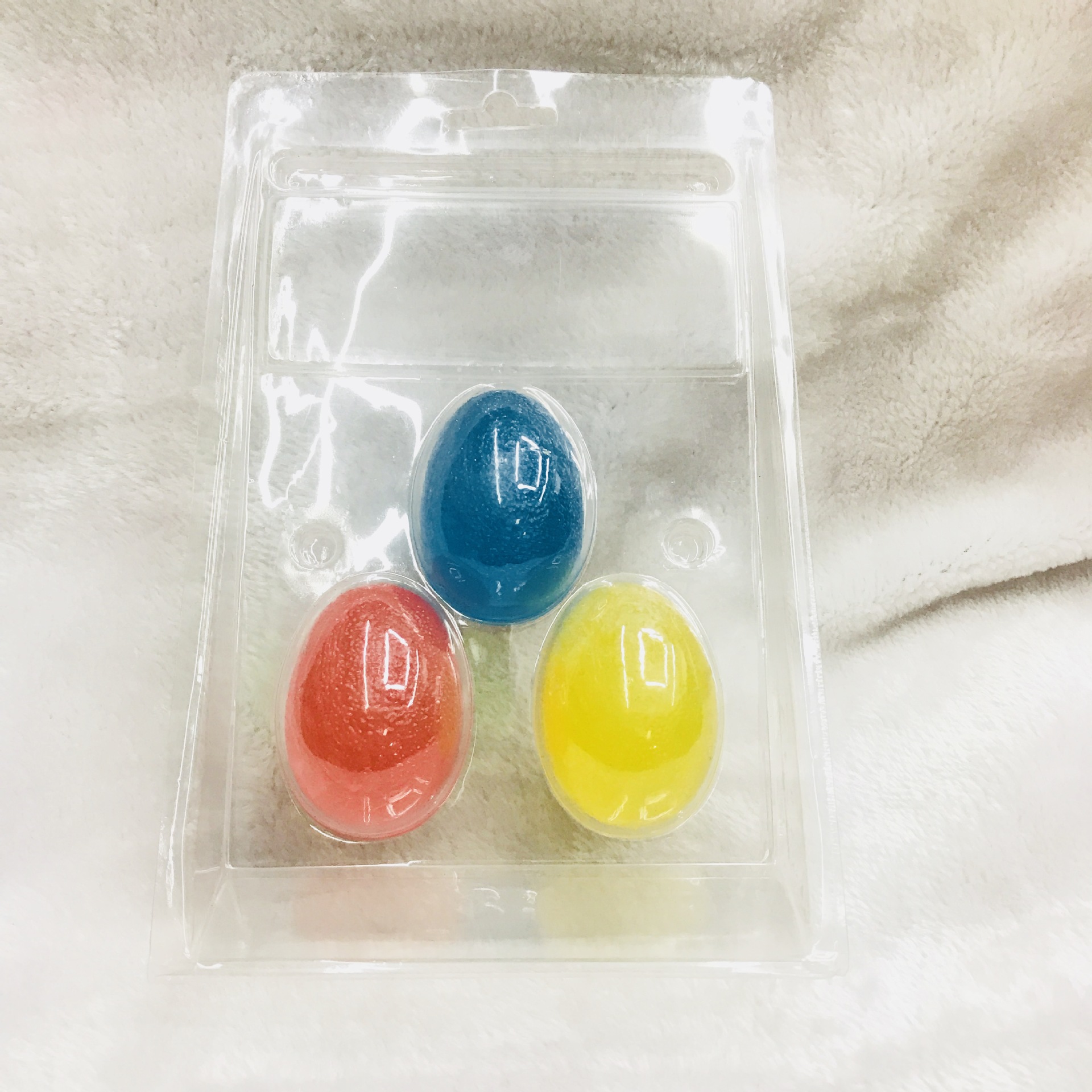 厂家直销硅胶高弹性握力球蛋 3个吸卡 减压发泄防鼠标手握力器