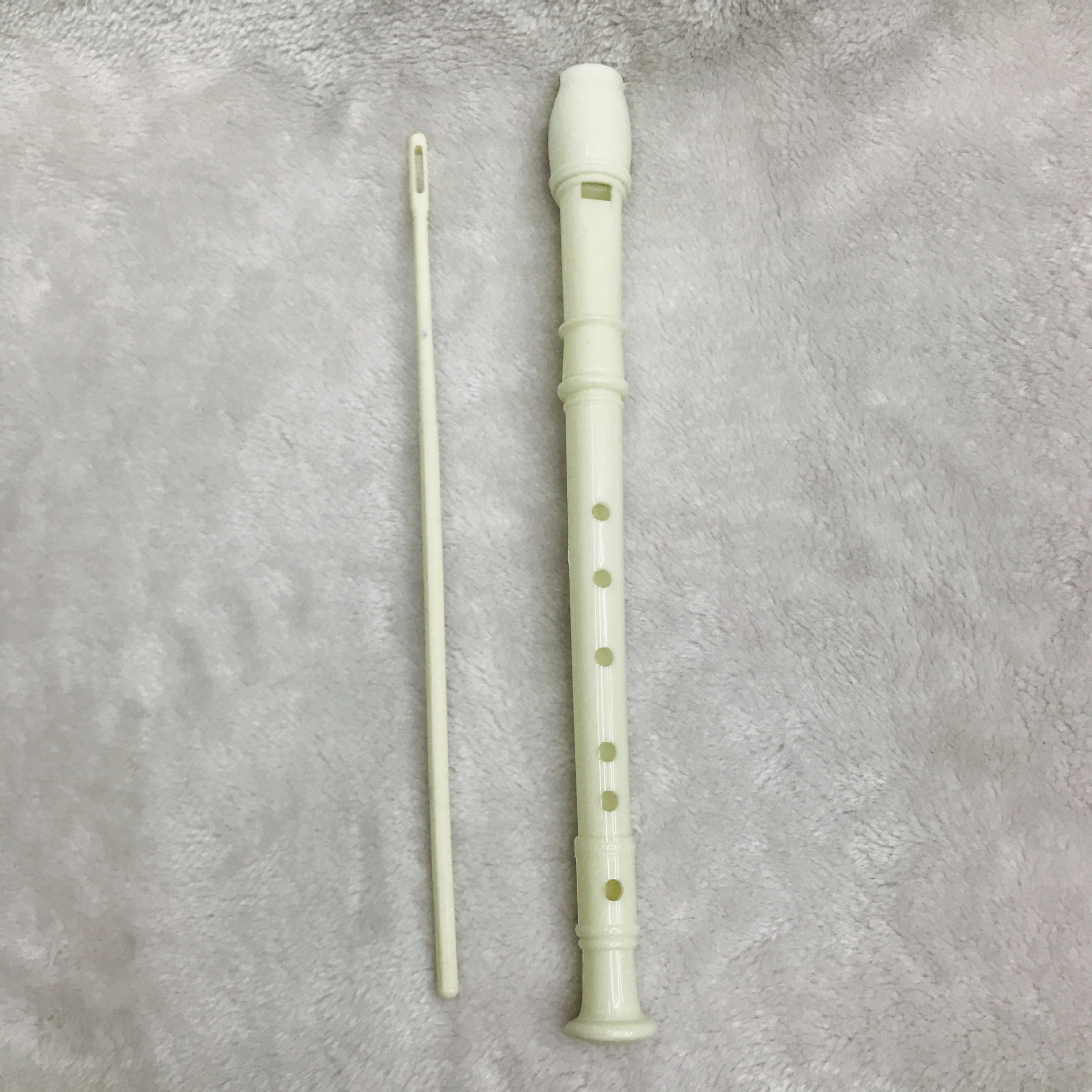 厂家直销 塑料6孔竖笛批发 蓝袋装 儿童学生乐器 纯白带清洁棒