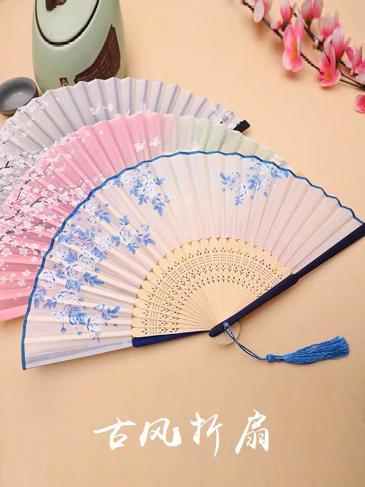 Fan folding fan Chinese style ancient style fringed summer portable classic ancient costume ancient Han clothing folding small bamboo fan thumbnail