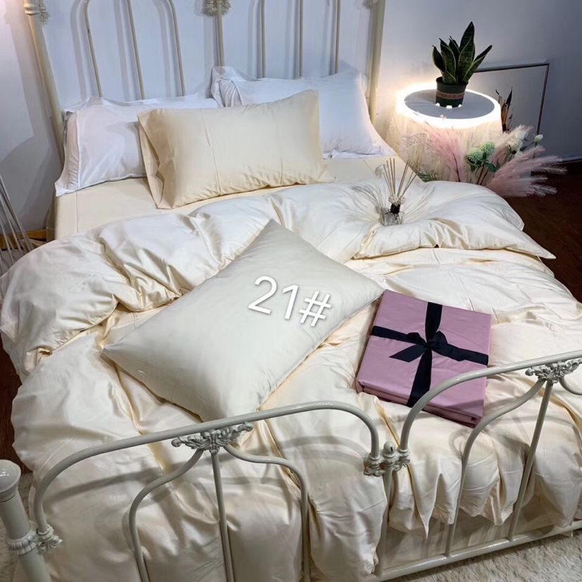 Bedding set of 60-count long-staple cotton solid color all-cotton 4-piece Application Scenario