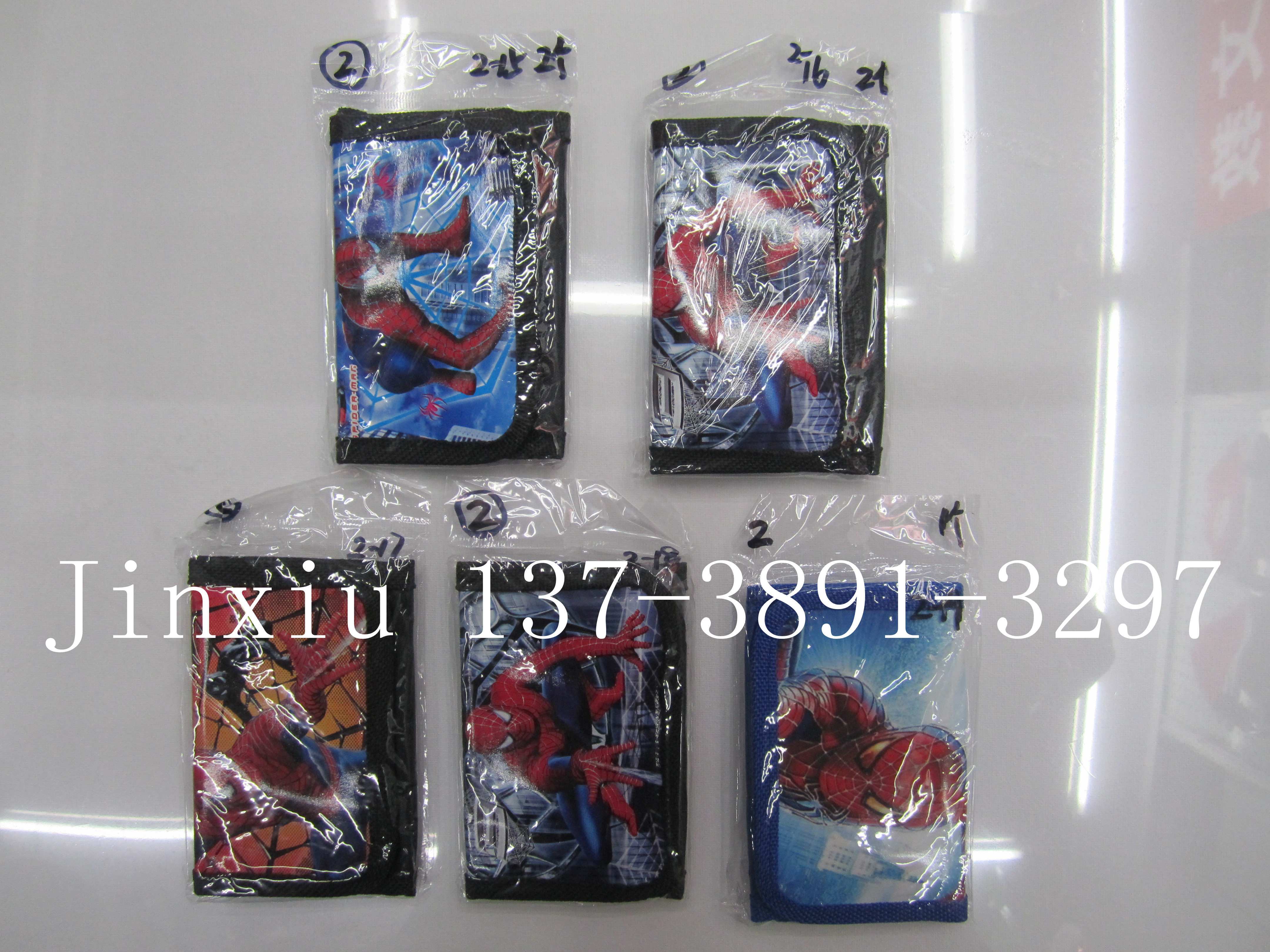 小钱包零钱包证件包儿童迷你卡通包折叠卡包白底实物图