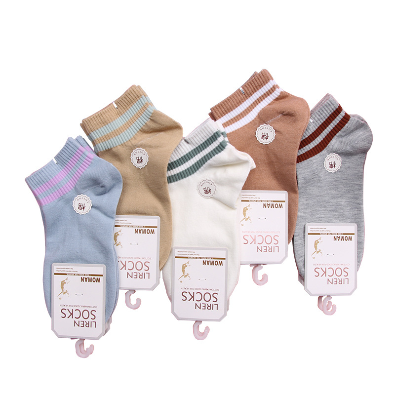 俪仁女士袜子船袜吸汗透气男女袜系列花型短袜运动袜无骨厂家批发白底实物图