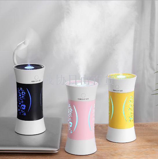 车载加湿器 大容量创意桌面新款usb迷你空气小蛮腰镂空杯加湿器
