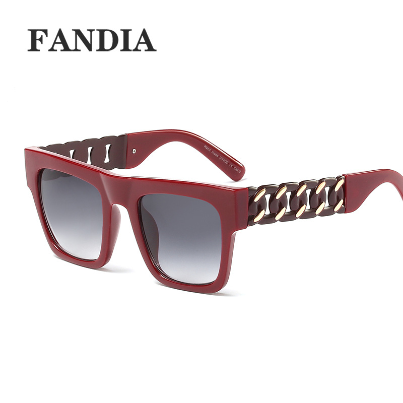 92182 web celebrity rice nail with twist edge and large frame face trimming sunglasses street style ladies sunglasses personality glasses Item Picture