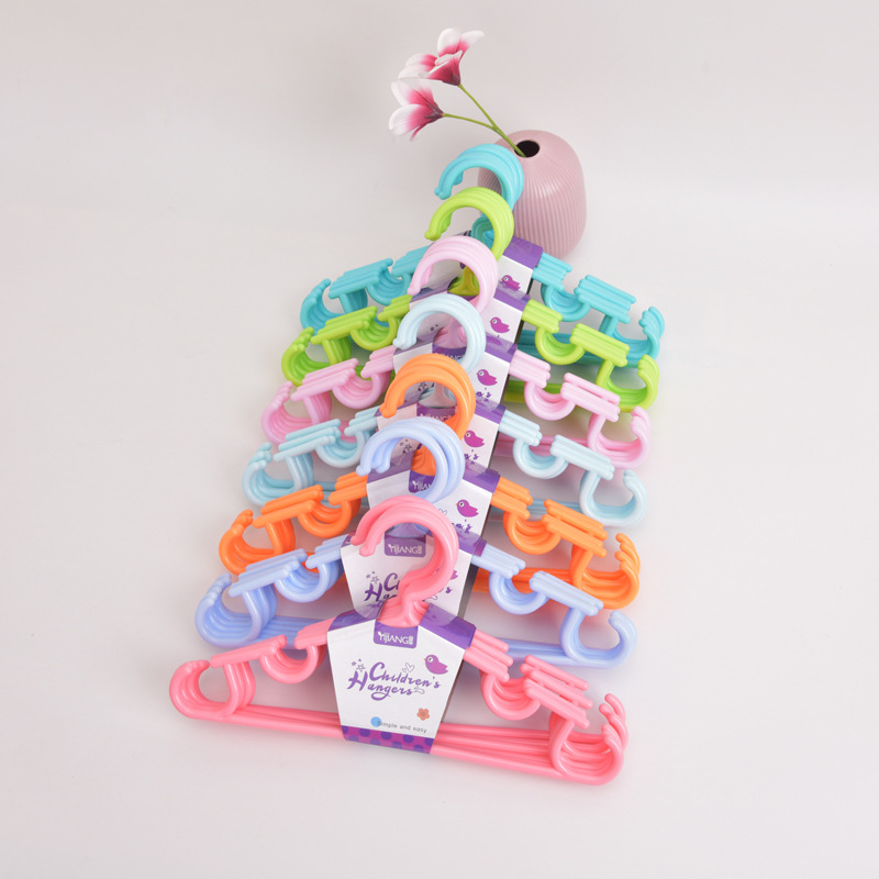 Manufacturers direct children clothes rack color multi - functional plastic non - slip clothes rack for baby clothes