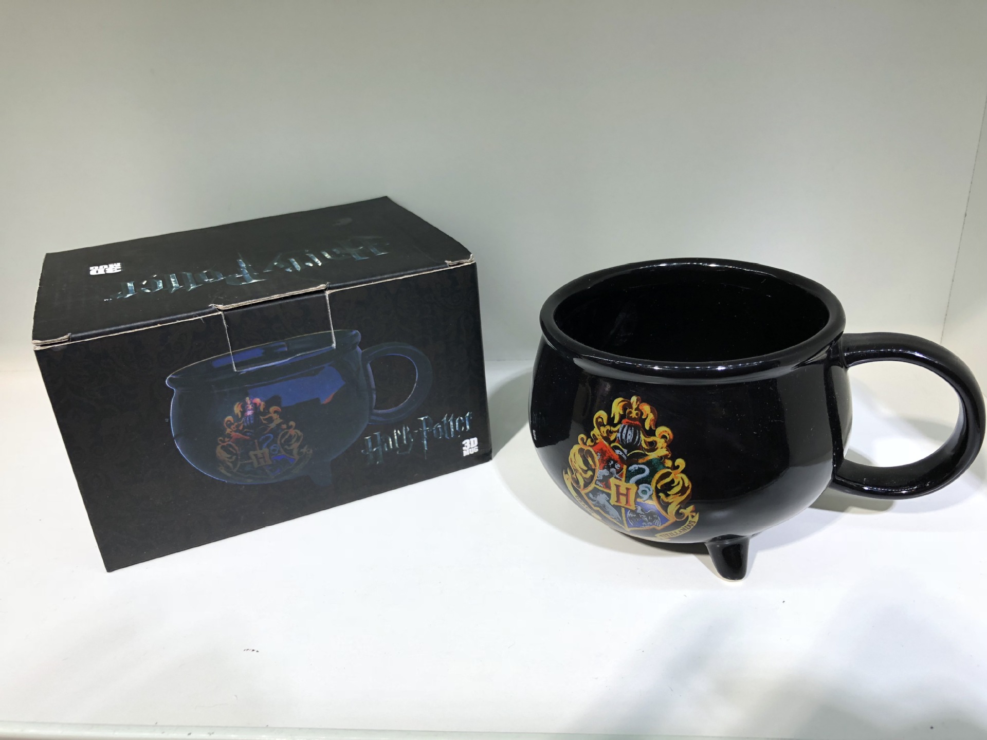 Yiwu good Harry Potter tripod cup creative modeling water cup ceramic cup mug handle cup full figure