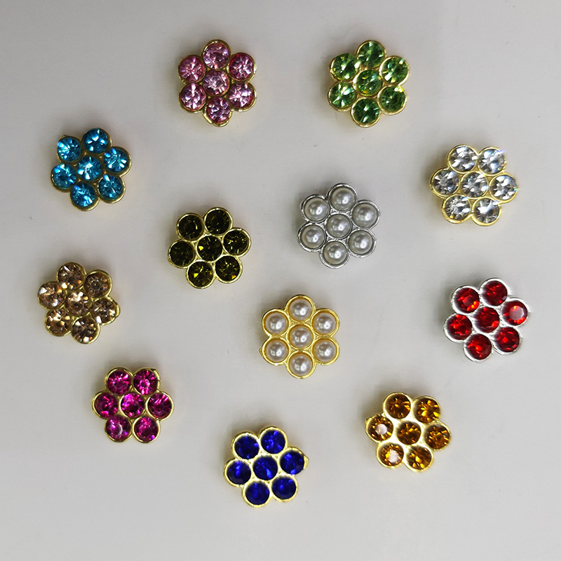 Flower plate, diamond buckle, decorative buckle, nail buckle, six-petal flower diamond, DIY handcrafted buckle, 11MM, clothing accessory details Picture
