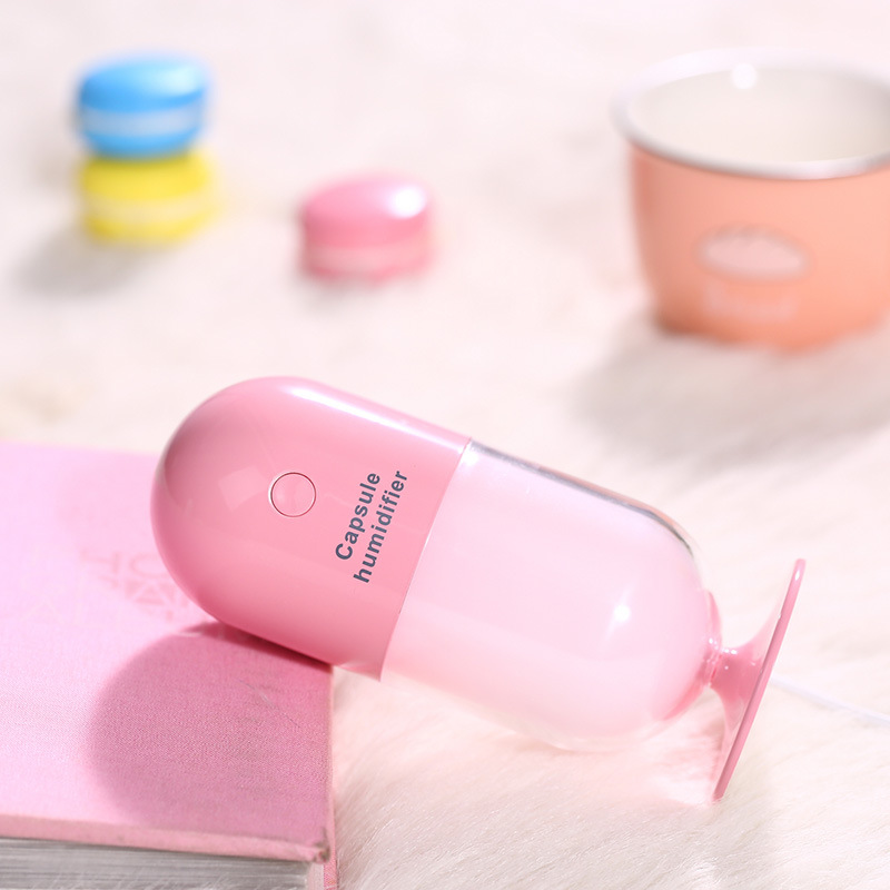 Creative car capsule humidifier colorful night light mini office usb air purifier water replenisher Item Picture