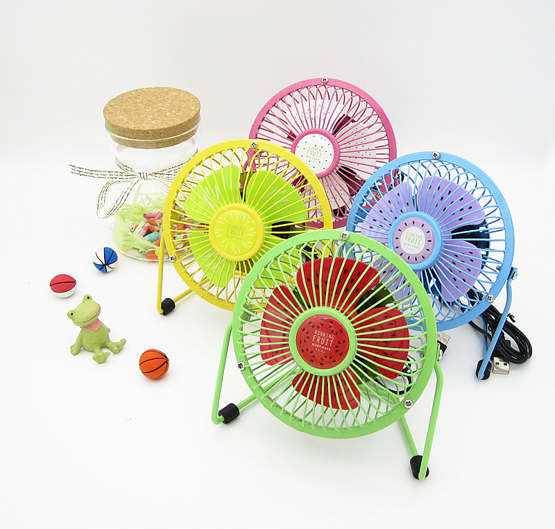 USB fan 4 inch Iron silent desktop creative Gift Desktop Fan student office portable and safe wholesale