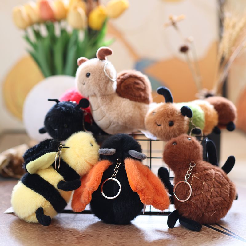 Cute and adorable insect series: small bug pendants, plush toys, figurines, snails, bees, schoolbags, bag hangers, keychains