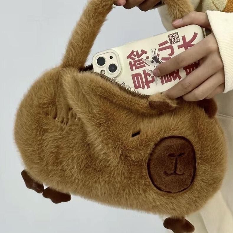 High appearance level Capibara doll crossbody single-shoulder bag, plush toy small backpack, cartoon cute capybara drawstring bag Specification image
