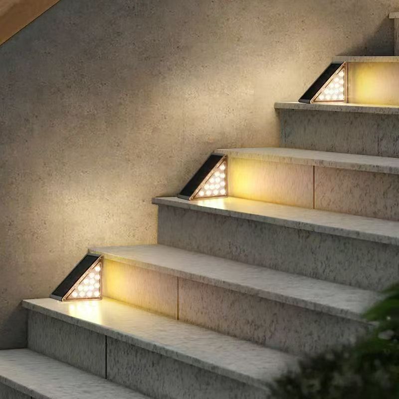 Solar garden lamps, solar panel street lamps, rainproof, waterproof lighting, energy-saving and rechargeable Specification image