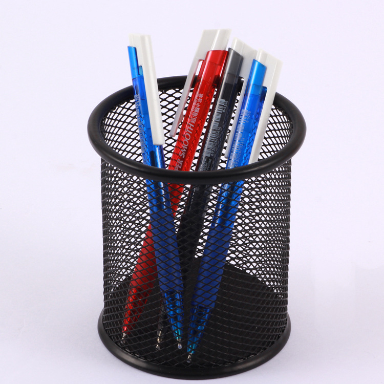 Factory direct supply of three-color 0.5MM oil pens, plastic press oil pens 750560 pieces per box Specification drawing