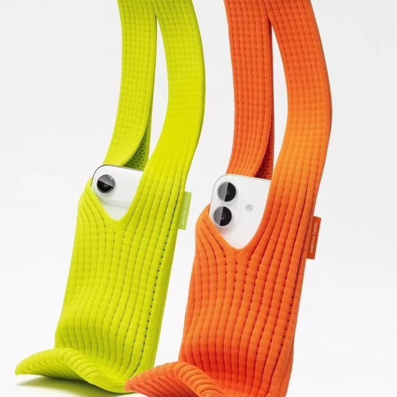 Pocket苹果口袋现货同款长款斜挎包短款手机袜苹果手机包针织包包详情图3