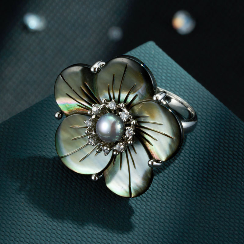 High-end natural black mother-of-pearl flower open ring, copper alloy inlaid with zircon freshwater pearls, adjustable ring ring