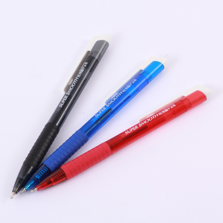 Factory direct supply of three-color 0.5MM oil pens, plastic press oil pens 750560 pieces per box Application Scenario