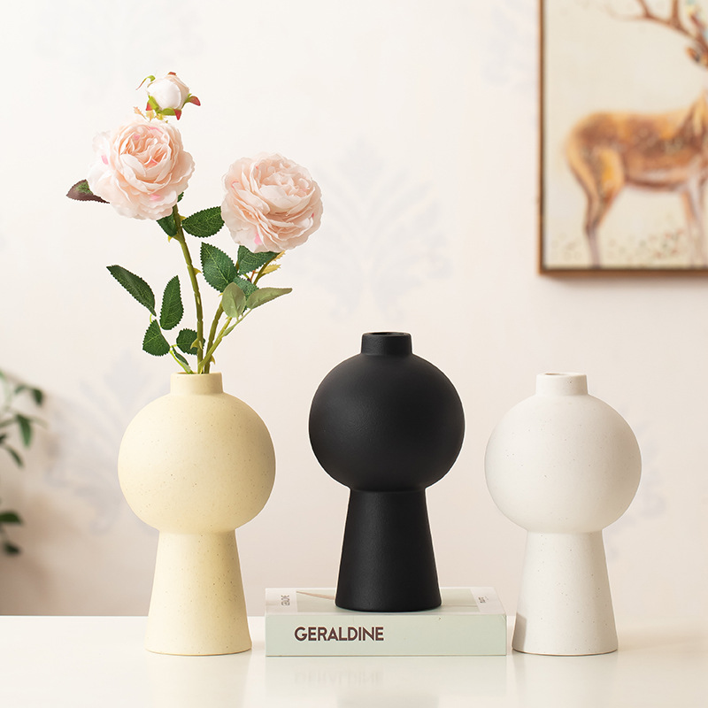 2025 Nordic minimalist Ceramic vases, light luxury dried flower arrangements, home living room and bedroom decorative items, cross-border best-selling vase ornaments