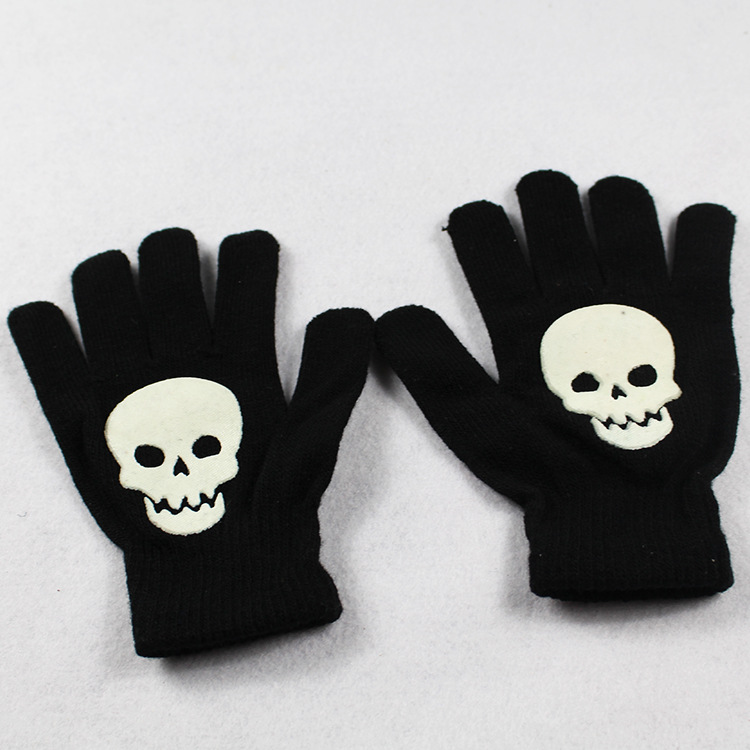 Direct sales of foreign trade autumn and winter men's gloves Halloween series printed five-finger warm split-finger covers from the manufacturer Specification image
